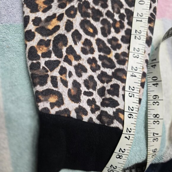 Cato Women's Collared Leopard Sweater - Picture 8 of 8